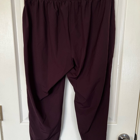 Old Navy Women's Track Pants - Dark Purple - Picture 6 of 7